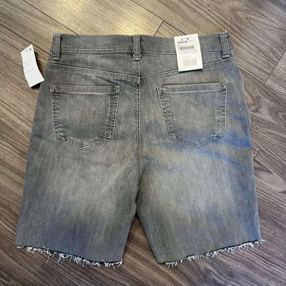 3-Pack Size 8 Cutoff Jean Shorts Bundle – Summer Adventure Ready! - Picture 6 of 9